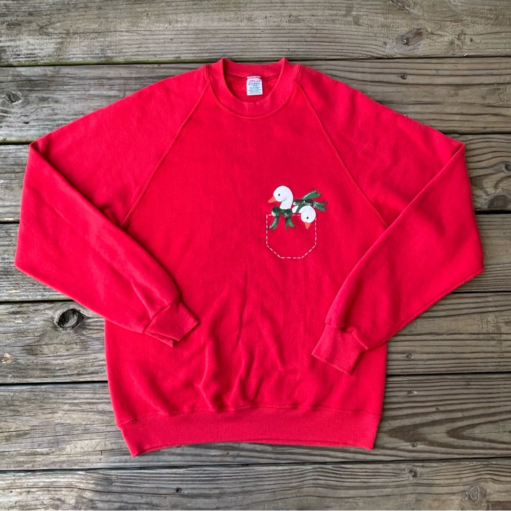 VTG Raglan Geese Pocket Sweatshirt